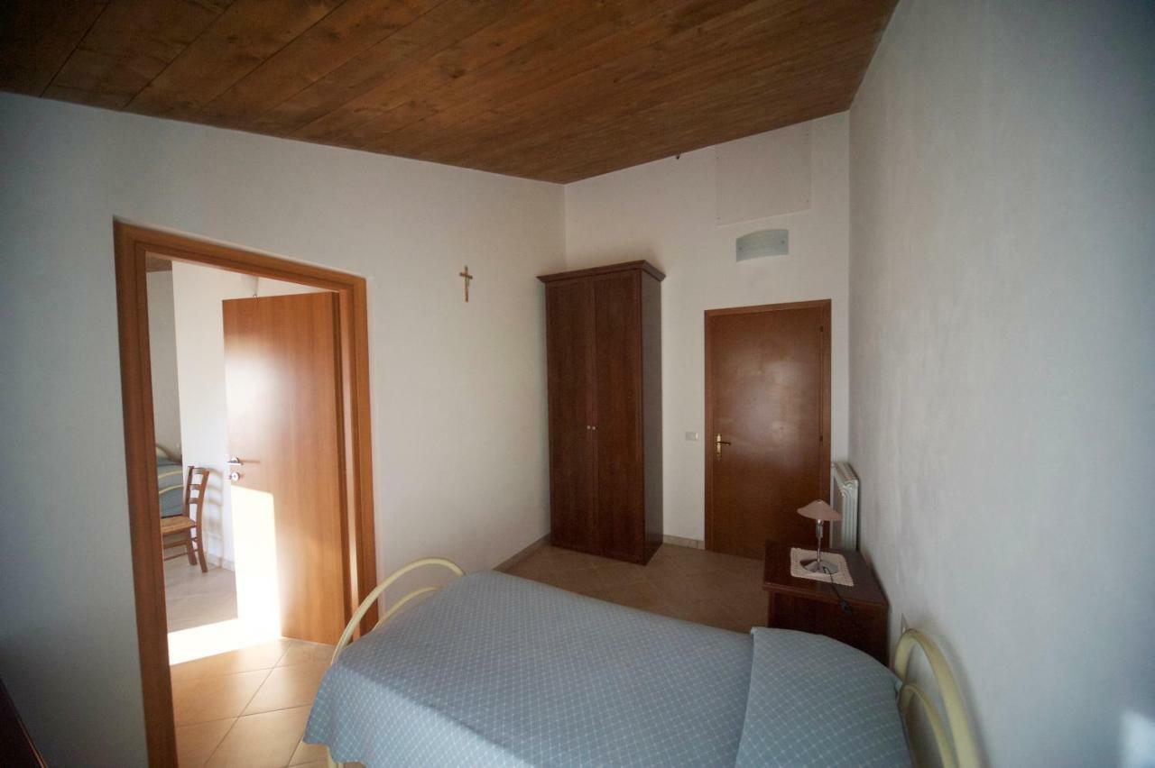 Bed and Breakfast Al Vecchio Convento Mare E Monti Ortonovo Exterior foto