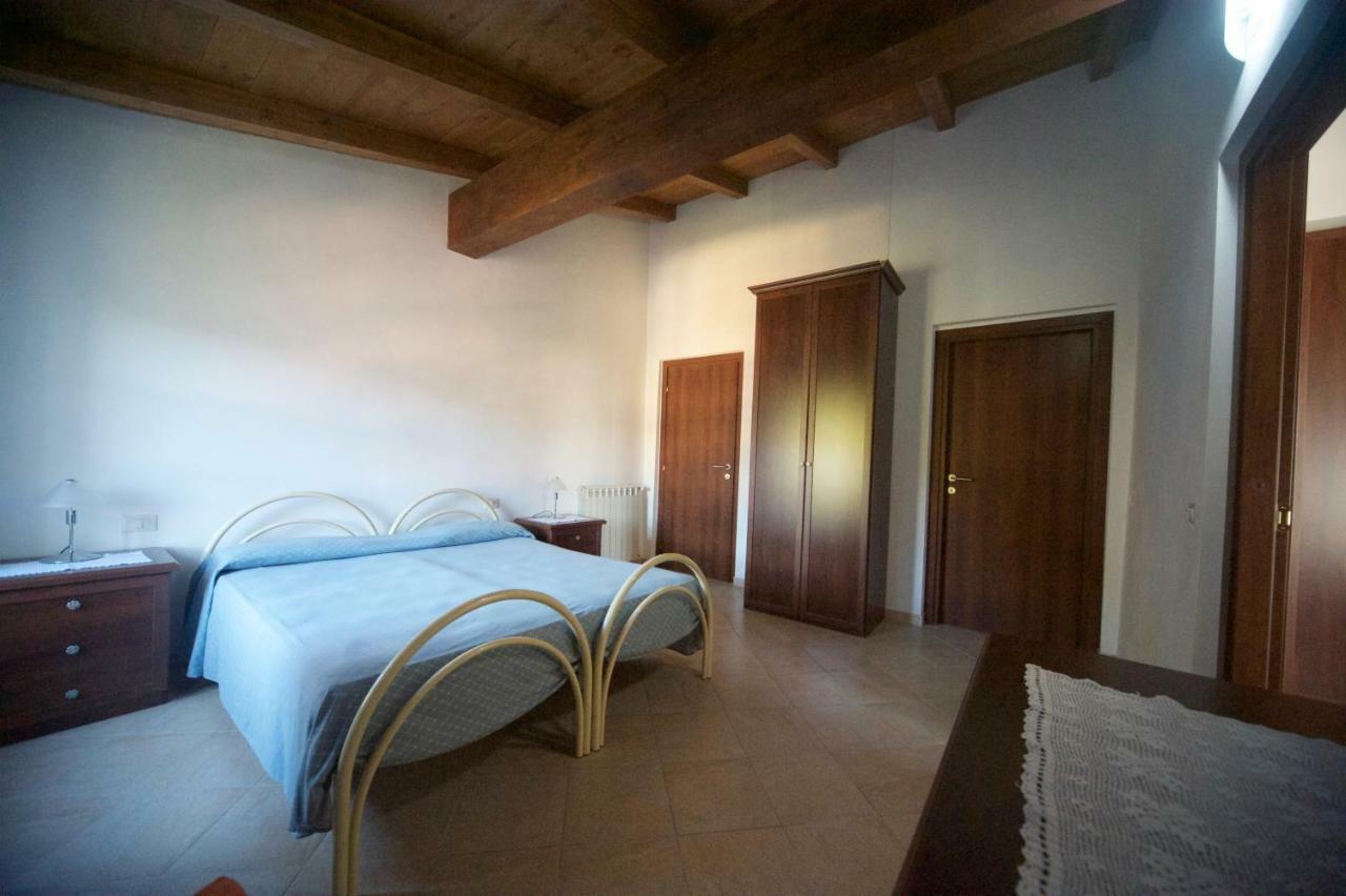 Bed and Breakfast Al Vecchio Convento Mare E Monti Ortonovo Exterior foto